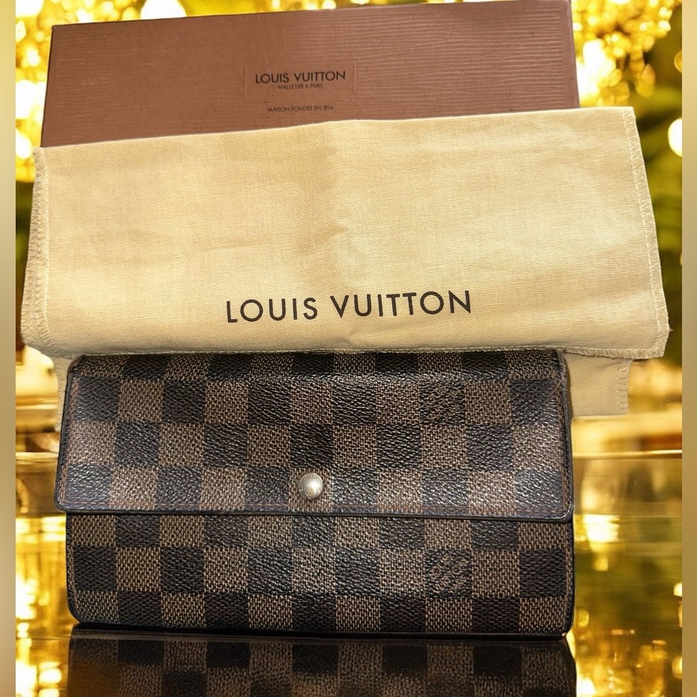 AUTH Louis Vuitton Damier Porte Feuille Sarah Long Bifold Wallet Flaws $735 Ret